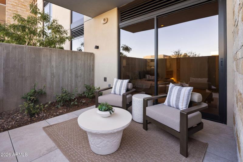 4849 N CAMELBACK RIDGE DR B108