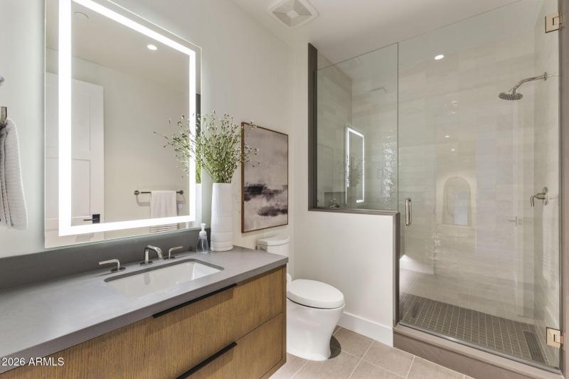 4849 N CAMELBACK RIDGE DR B108