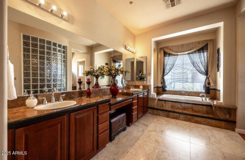 Master Bathroom 3