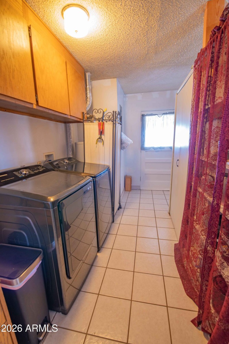 425 Cedar St-0238