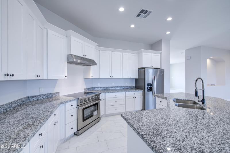 Kitchen 4