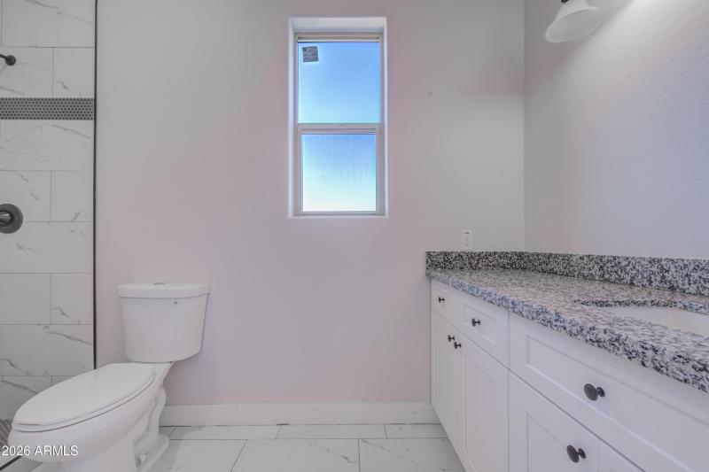 Bathroom 2-pic 1