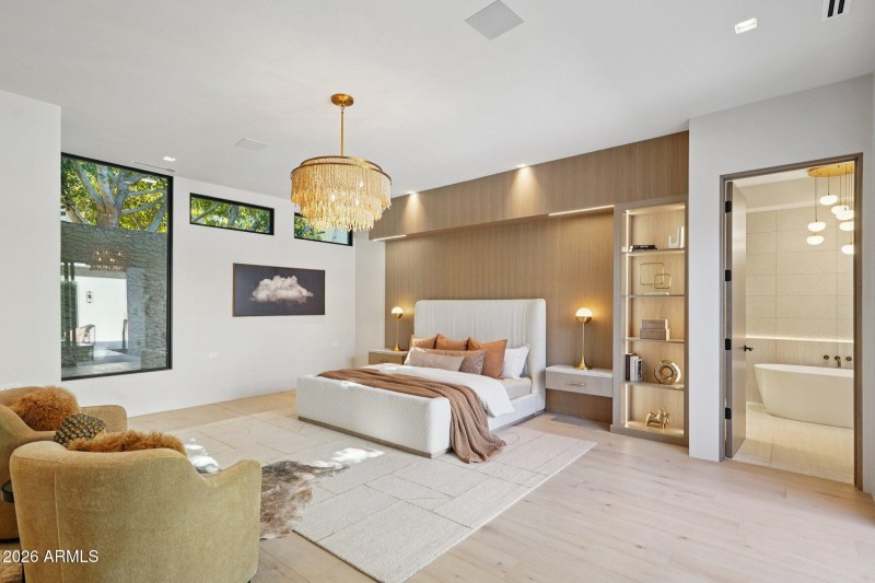 Primary Suite