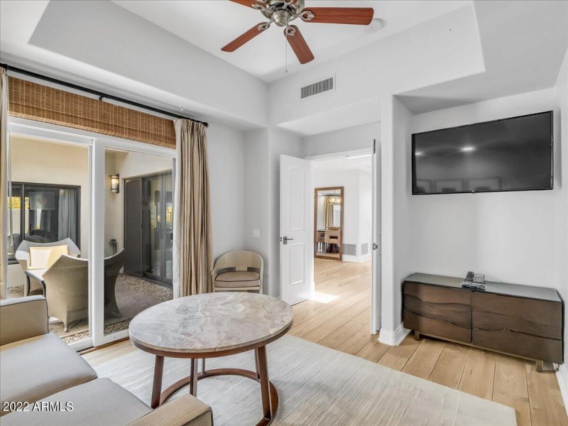 07-6000 East Camelback Road Unit7707-7