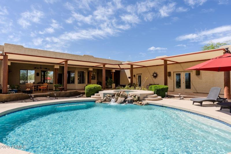 059_Gorgeous Pool and Spa