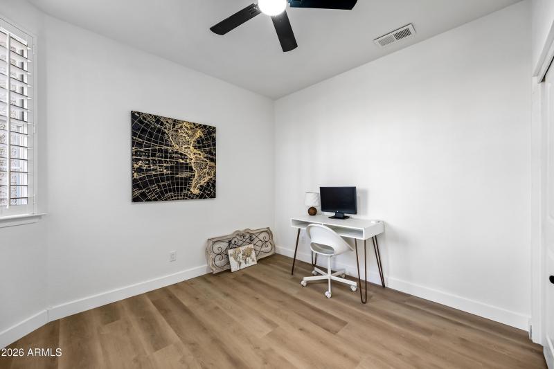 Downstairs Bedroom 1