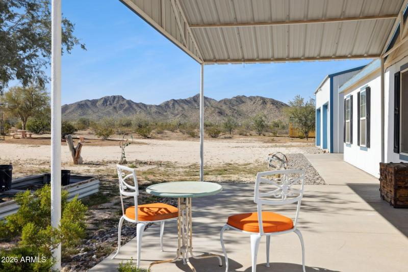 6-web-or-mls-53040-w-whirly-bird-rd