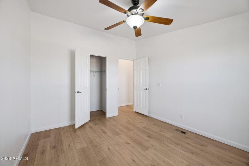 22-web-or-mls-53040-w-whirly-bird-rd