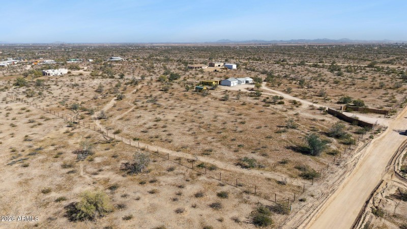 45-web-or-mls-53040-w-whirly-bird-rd