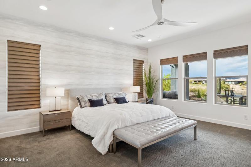 21-web-or-mls-17964-e-wolf-tree-ln