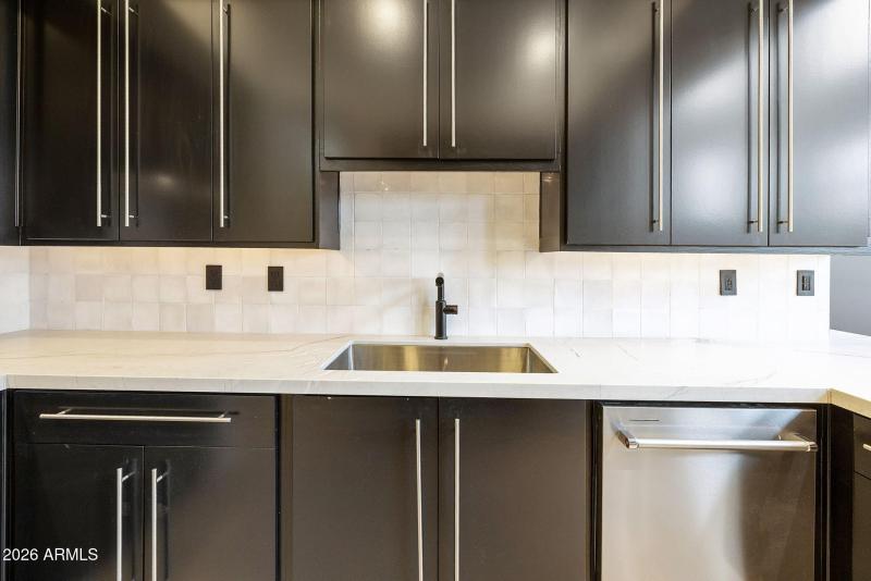 25-web-or-mls-_TM_2487