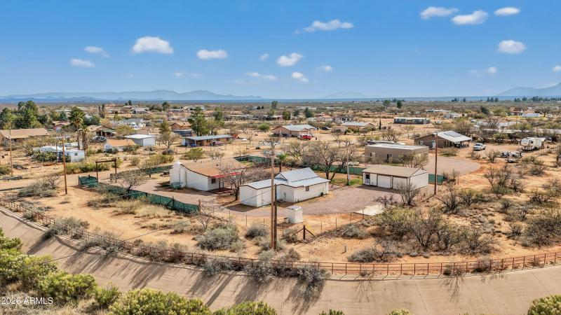 Aerial - 443 N Calle Quarto-4