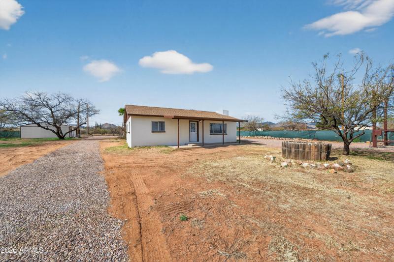 Exterior - 443 N Calle Quarto-1