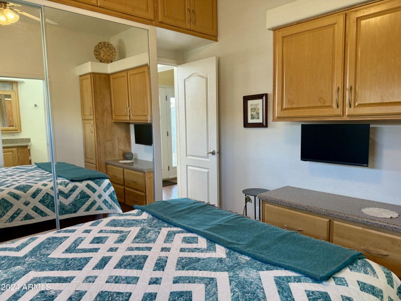 7750 E. Broadway Rd. #776