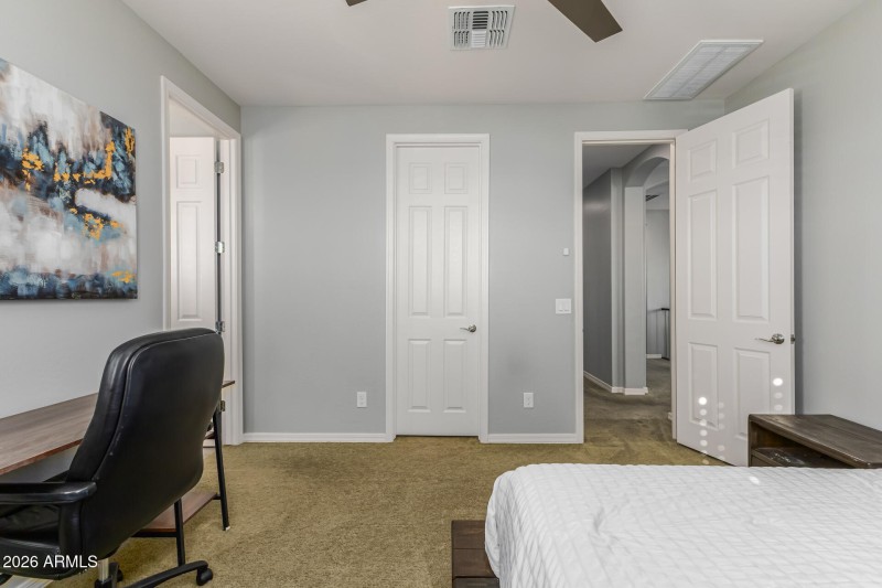 026 - Bedroom 2 (Ensuite)