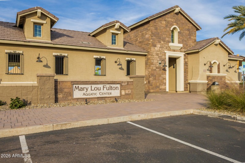 058 - Community Pool Center