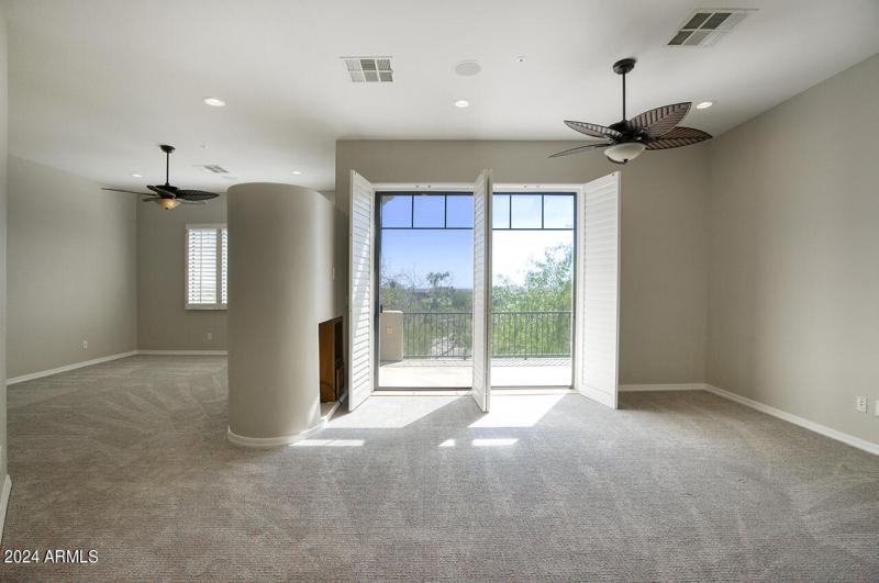 Upstairs Primary Bedroom