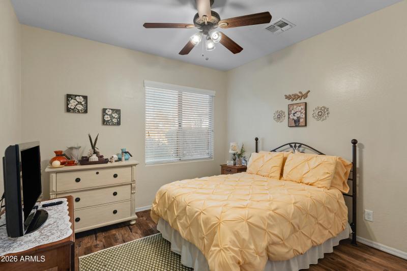 42774 W Darter Dr-18