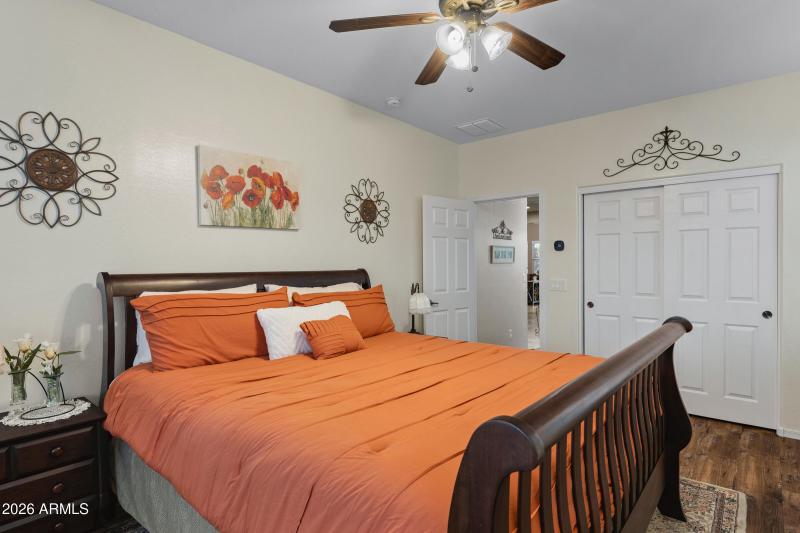 42774 W Darter Dr-20