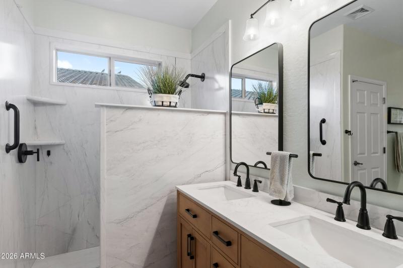 42774 W Darter Dr-25