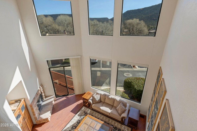 Spacious and Airy Views
