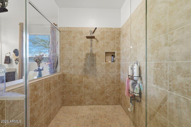 owners bath14320 S178th