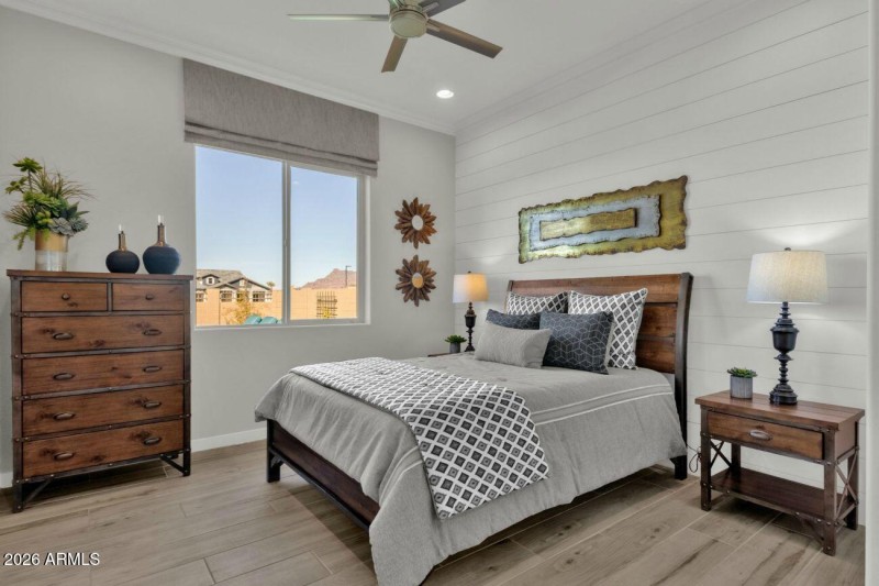 5 Bedrooms