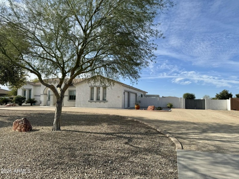 RV Gate