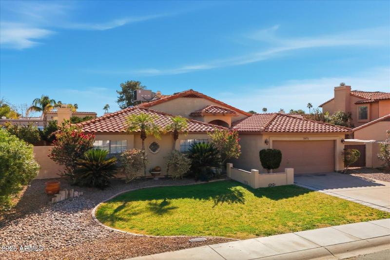 04-004-front-exterior