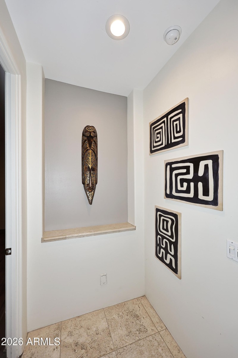 Entry to 2nd Bedroom