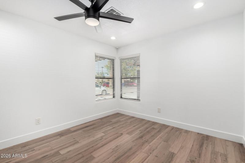 21 - Edgemont