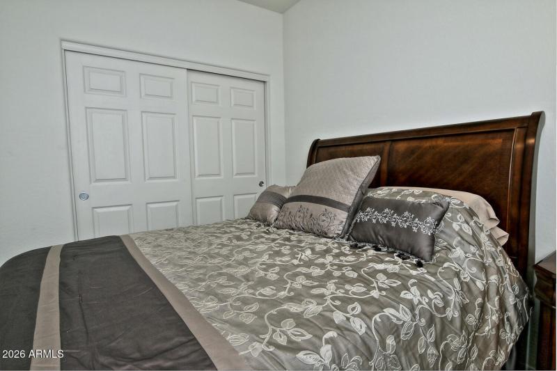 5484 W Patriot Way Florence AZ-large-030