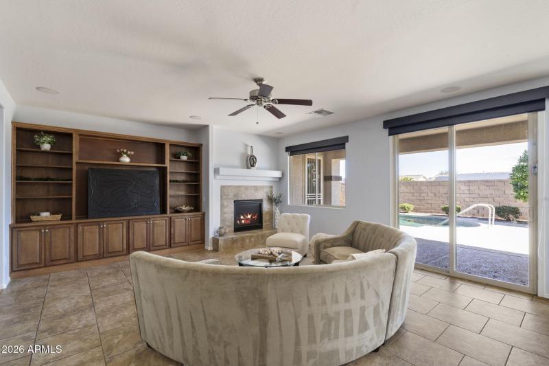 6-web-or-mls-_DSC3901