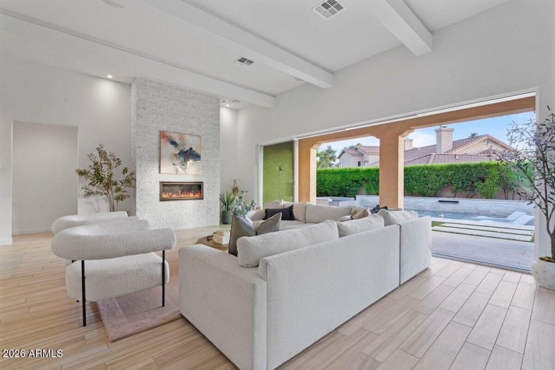 Great Room Pool View