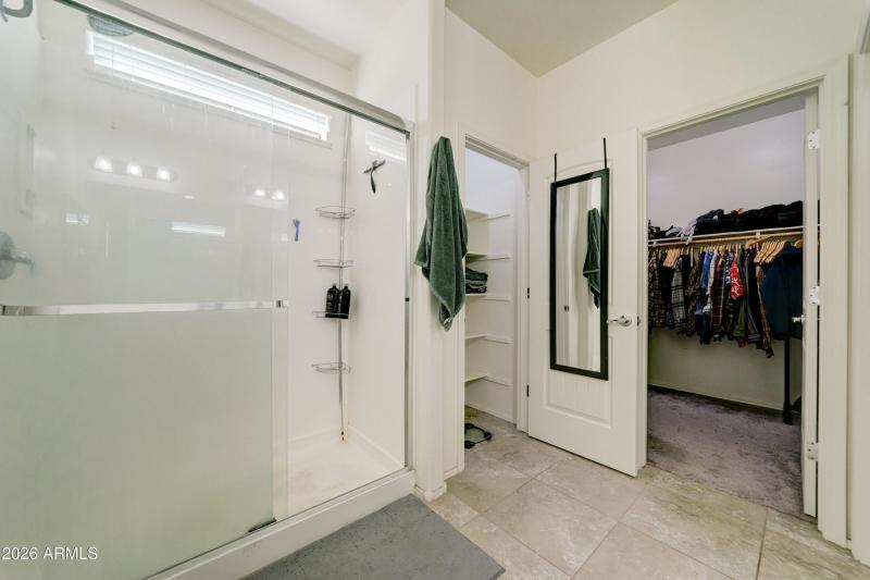 35587 N Donovan Dr-26