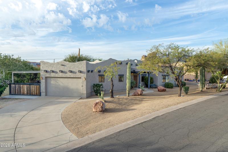 Long driveway with RV parking
