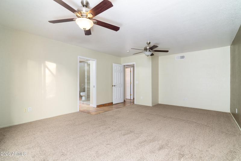 New carpet & pad in Master