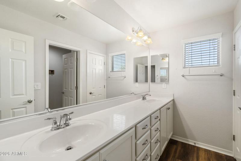 17-web-or-mls-_DSC4022