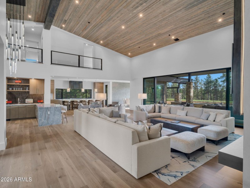 12-web-or-mls-TimberCreekImagery-12