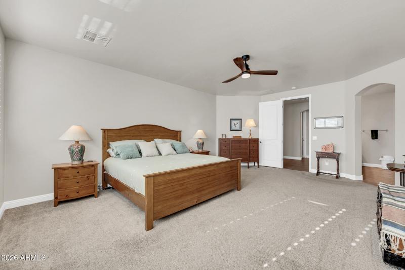 565 W Perkins St-27_(2048)