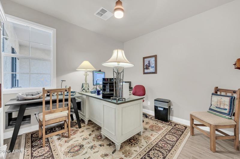 565 W Perkins St-35_(2048)