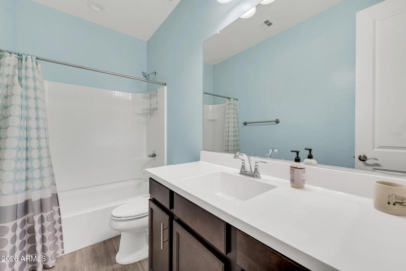 565 W Perkins St-41_(2048)