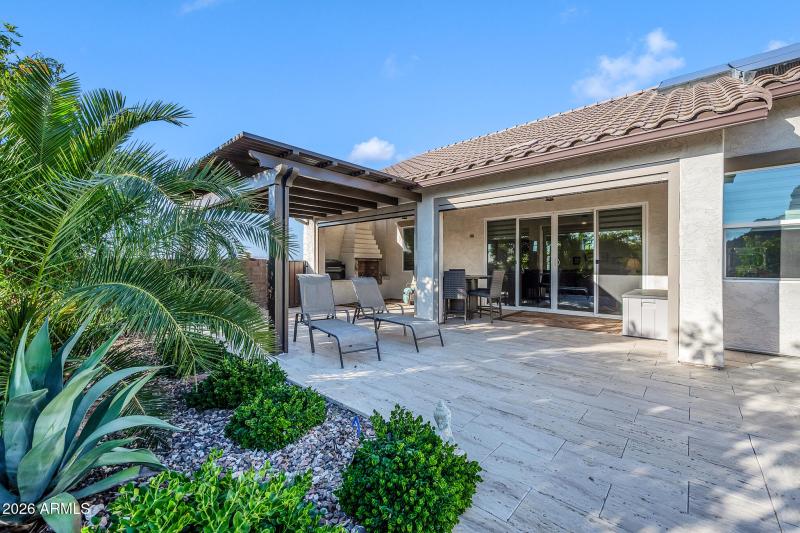 565 W Perkins St-66_(2048)