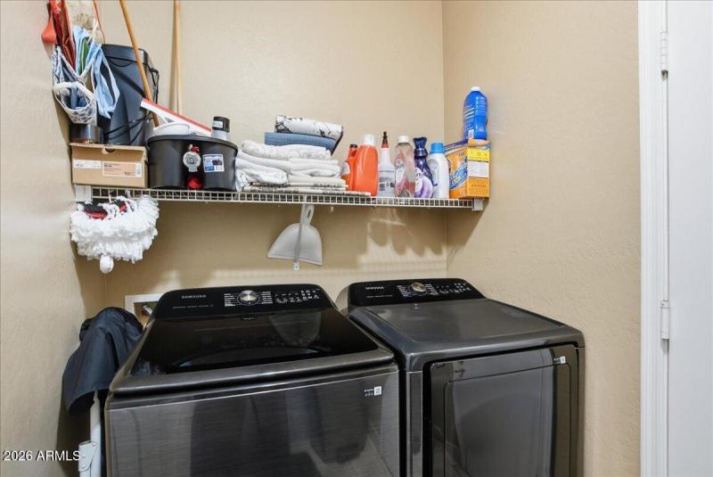 41-2414 W Florentine Rd_RedHogMedia