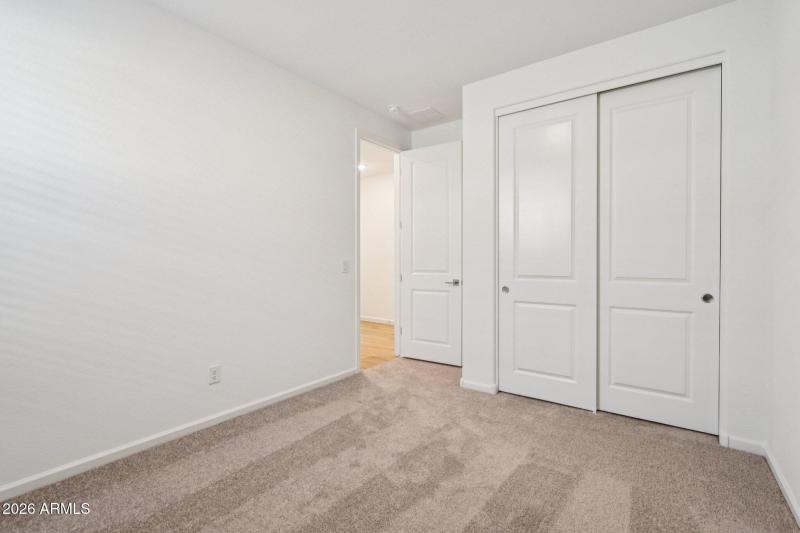 19-web-or-mls-W Camden Ave-S0402-019