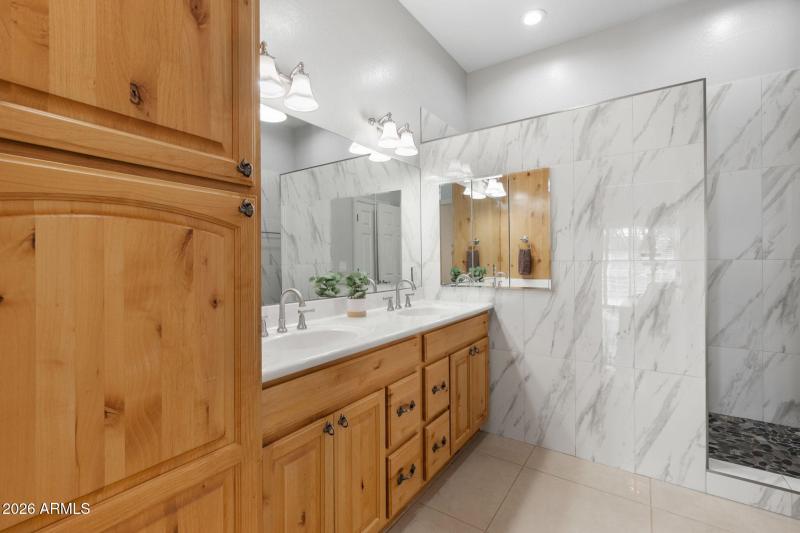 26-Primary Bathroom (1)