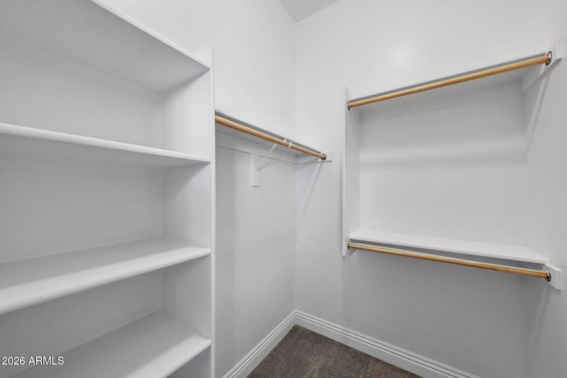 Casita Walk In Closet