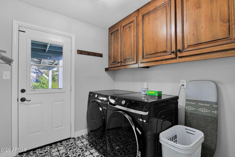 32-web-or-mls-P1481939