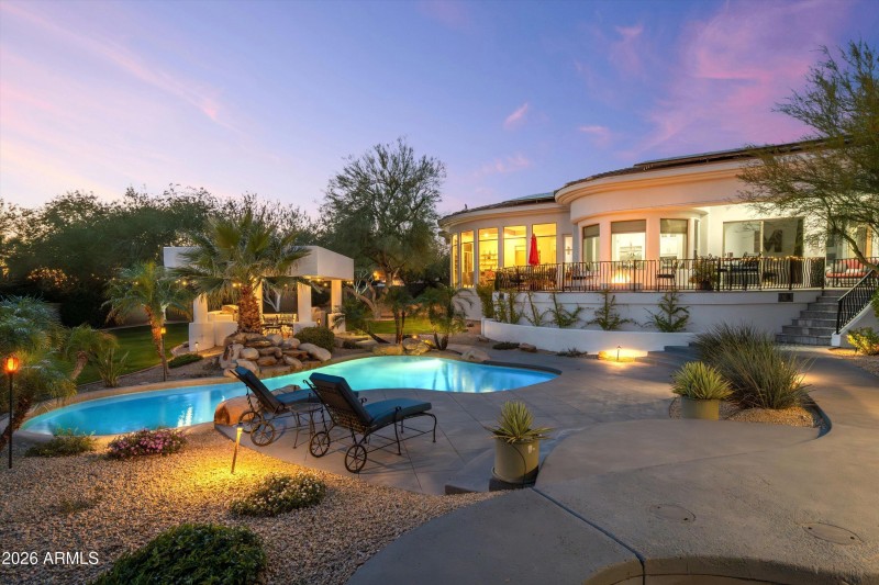 001-Backyard Twilight View