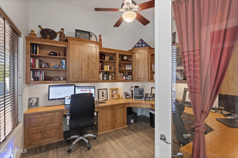024-Office